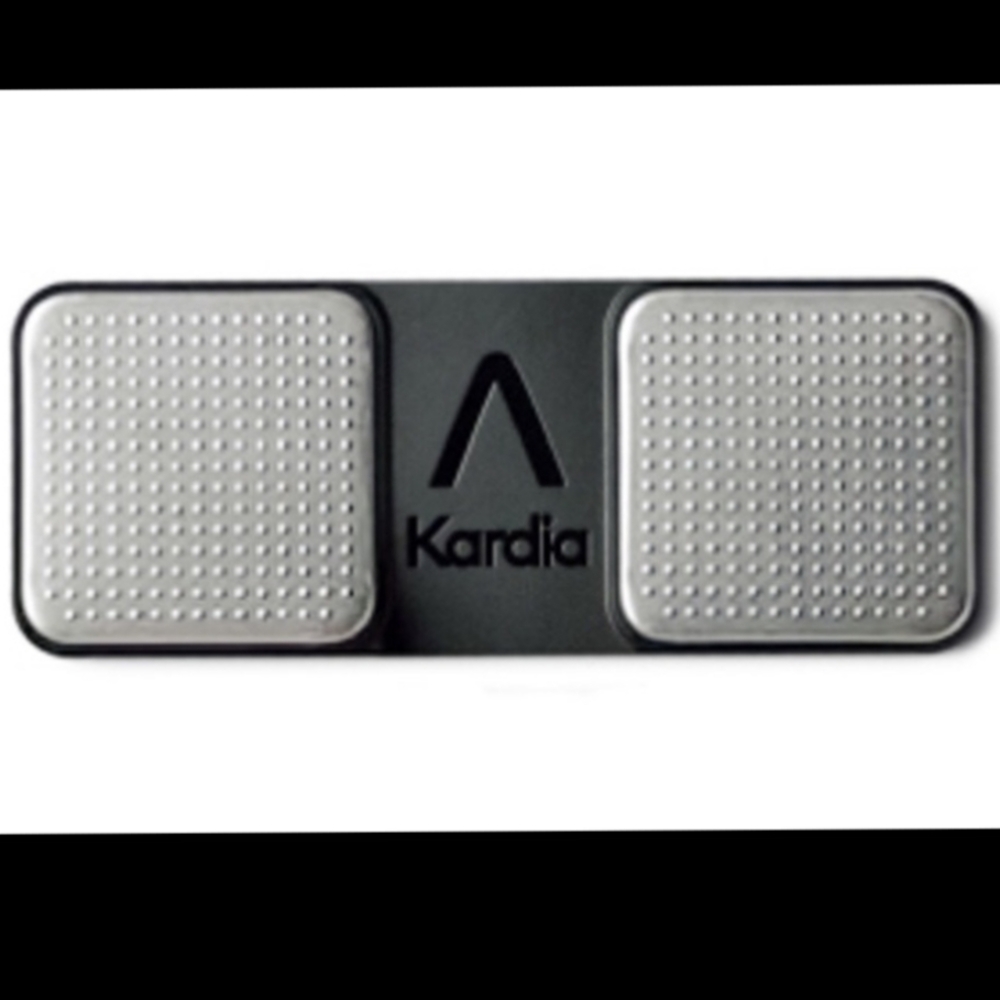 KARDIA MOBILE Personal EKG Monitor with Blue Protective Case - EUC